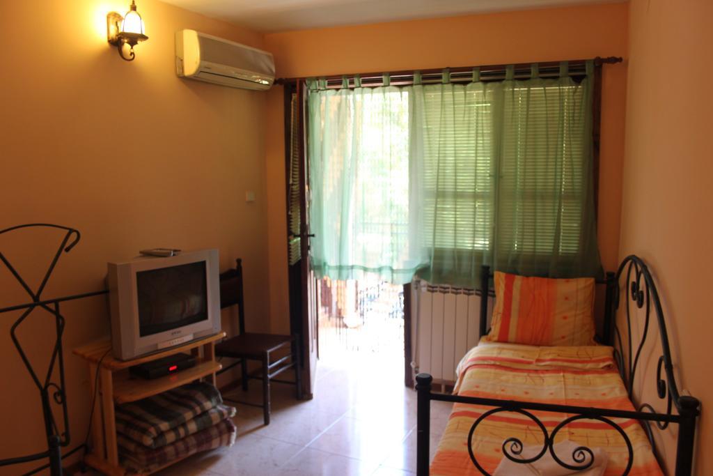 Guest House Chinarite Sandanski Phòng bức ảnh
